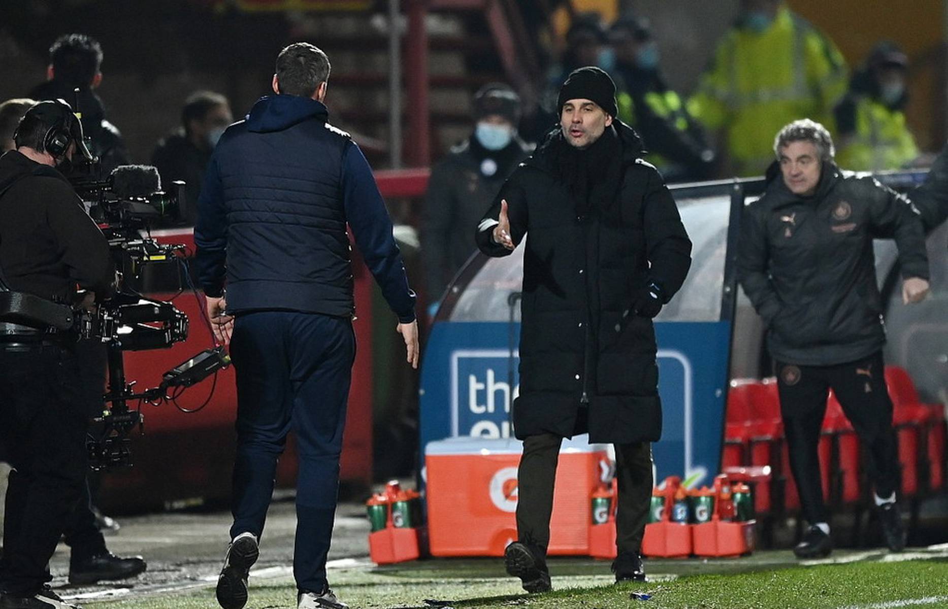 继续携手其 继续携手其